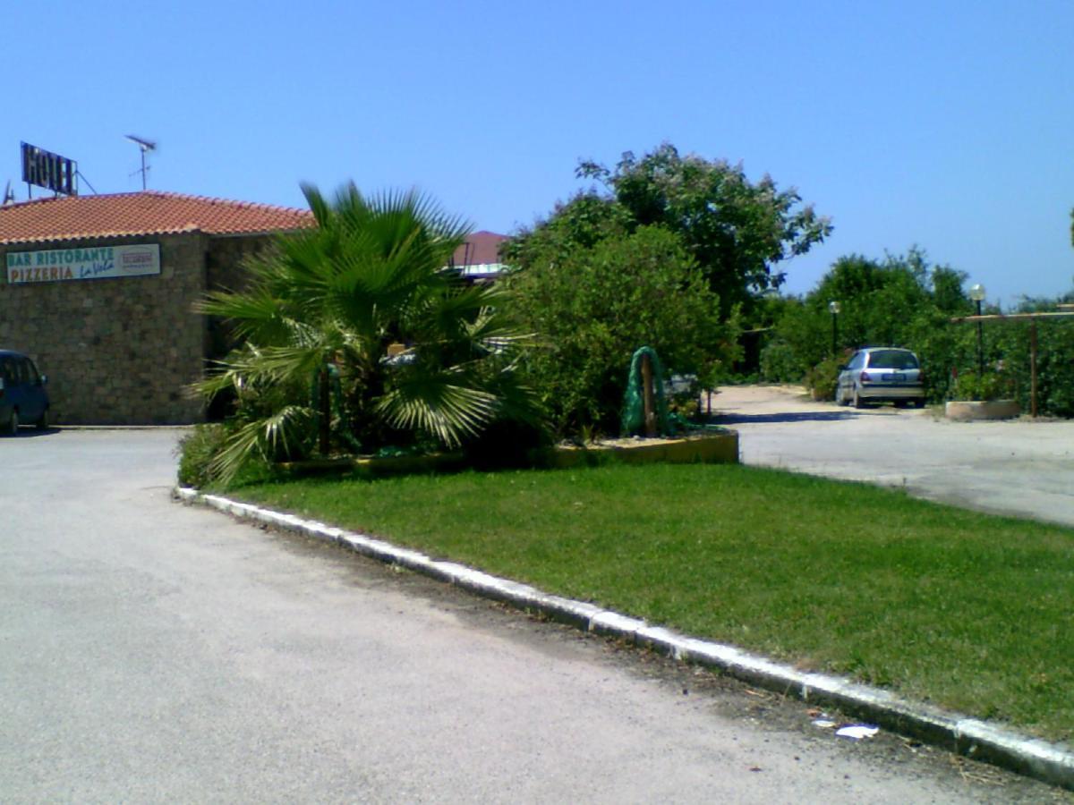 Hotel La Vela Valledoria  Exterior foto