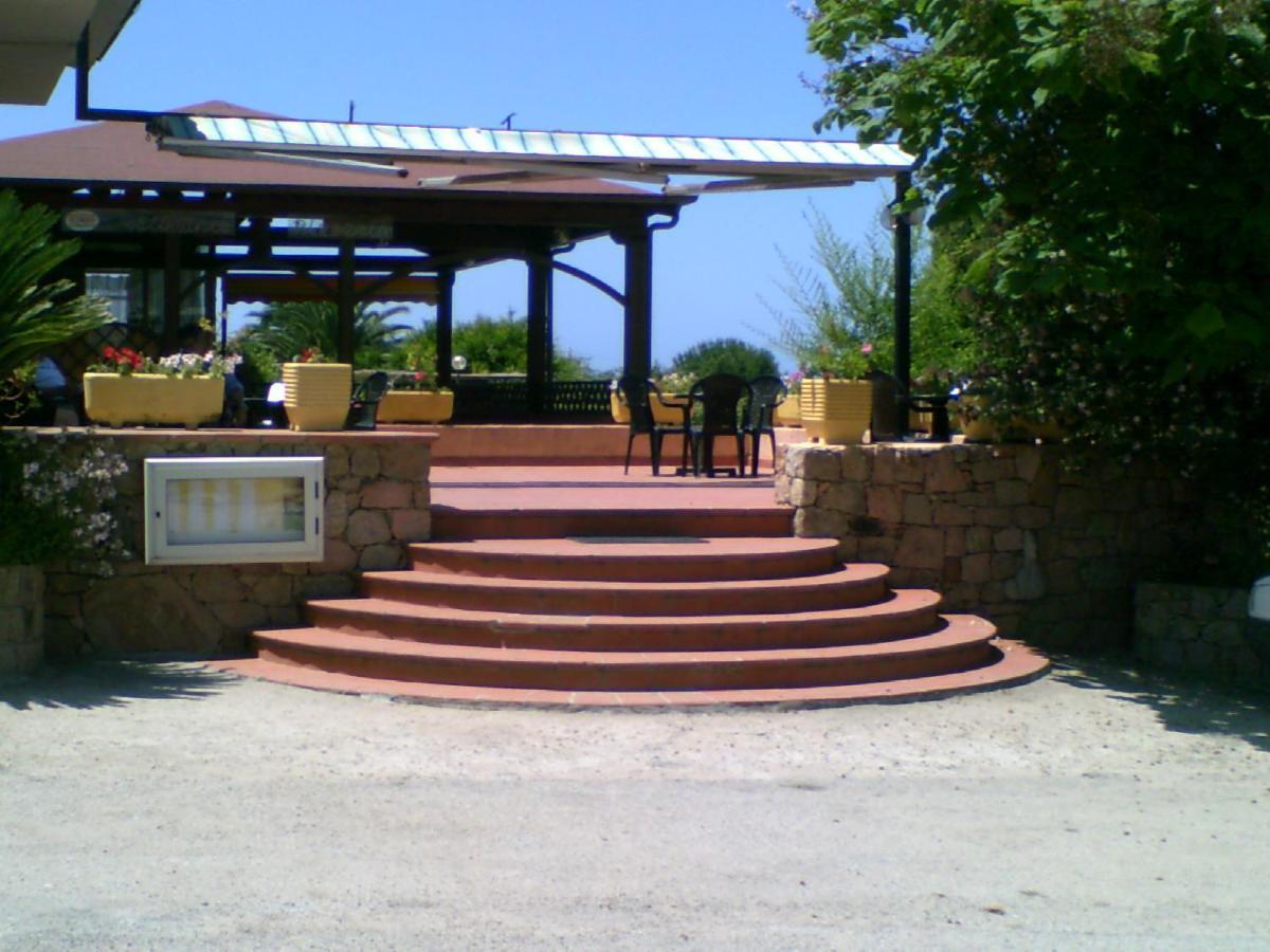 Hotel La Vela Valledoria  Exterior foto